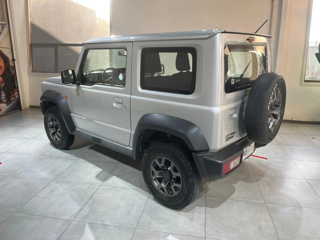 imagen 0 de vehiculo con id 2150